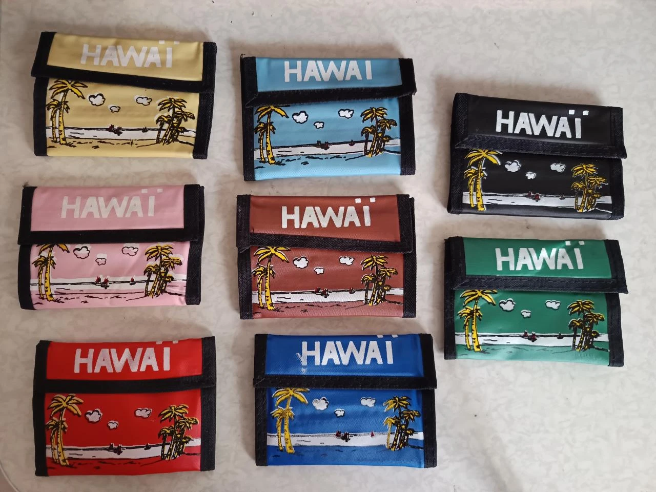 Lot de 8 Portefeuilles Taille S / Vintage Hawaii à fermeture scratch avec 4 comp